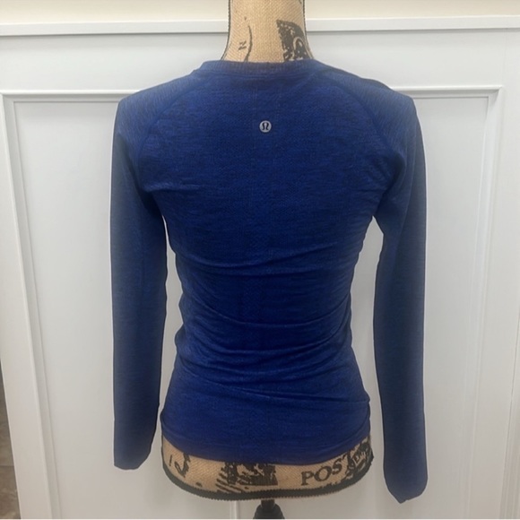 lululemon athletica Tops - lululemon 🍋 top